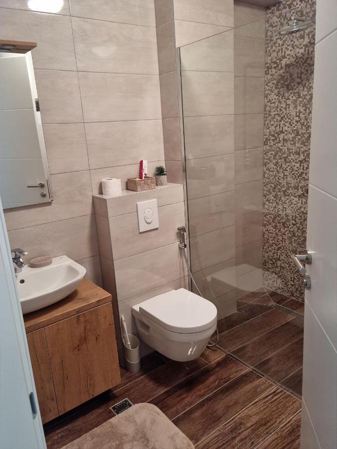 Apartman Kami Tuzla Exterior foto